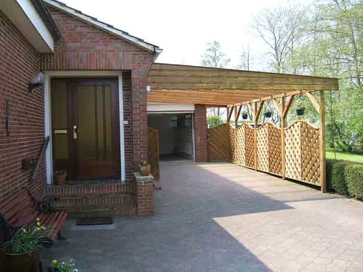 Ferienwohnung Esens - Blick aufs Carport